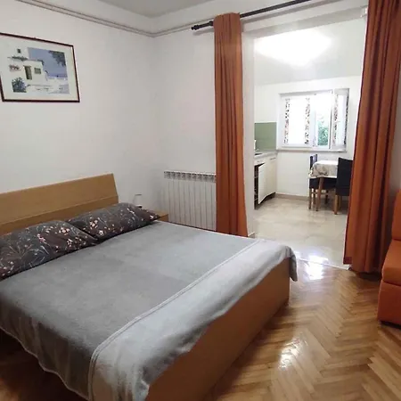 In - Istrien 51166 Apartment Porec